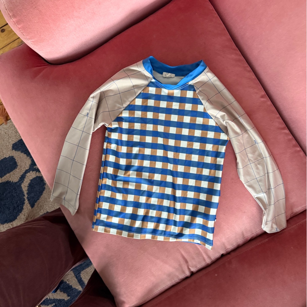 Oeuf boys Rashgaurd 6/7 nwot
